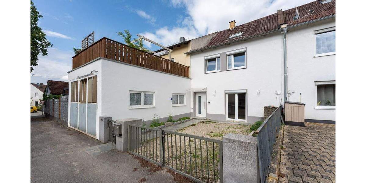 Reihenmittelhaus Straubing - 4 Zimmer, 121 m&sup2;, 1.140&euro; | Angebot:25664872