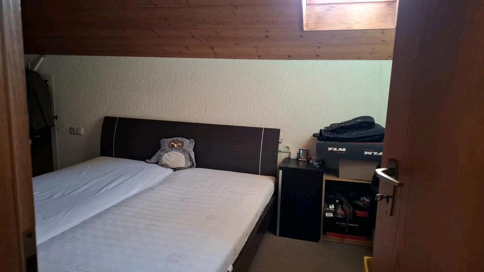 Dachgeschoßwohnung Traunreut Irsing - 2 Zimmer, 53 m&sup2;, 705&euro; | Angebot:25405498