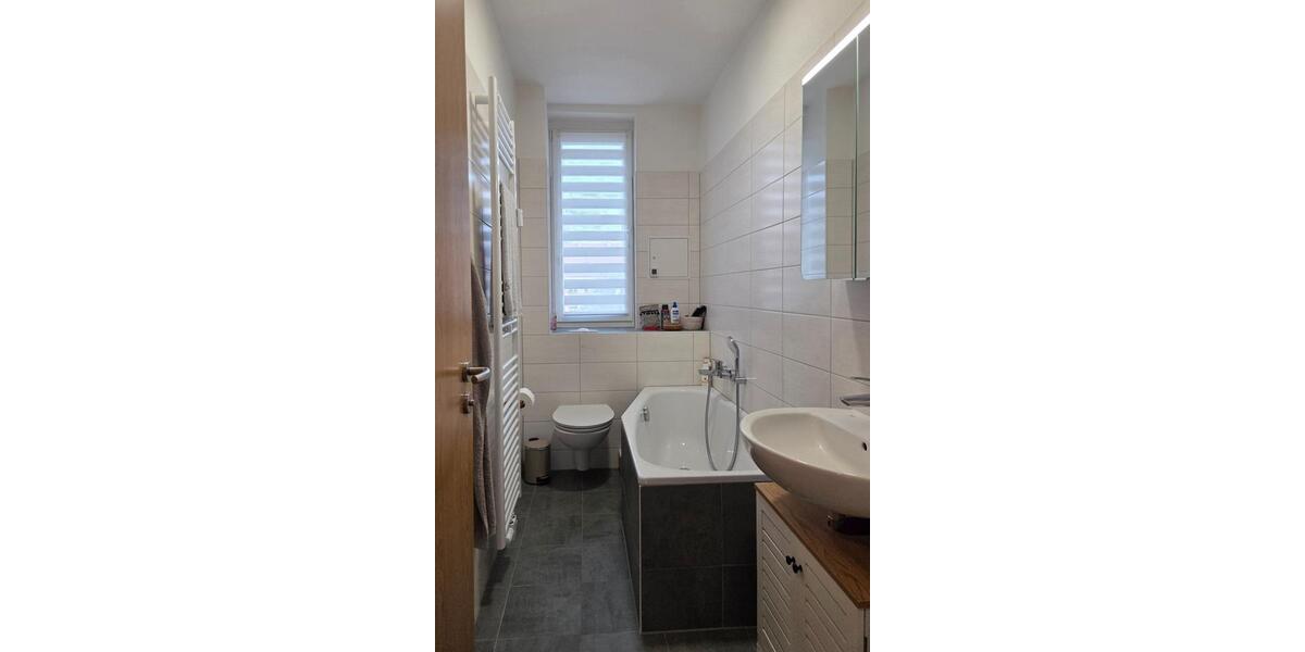 Etagenwohnung Spremberg - 2.5 Zimmer, 58 m&sup2;, 380&euro; | Angebot:26567299
