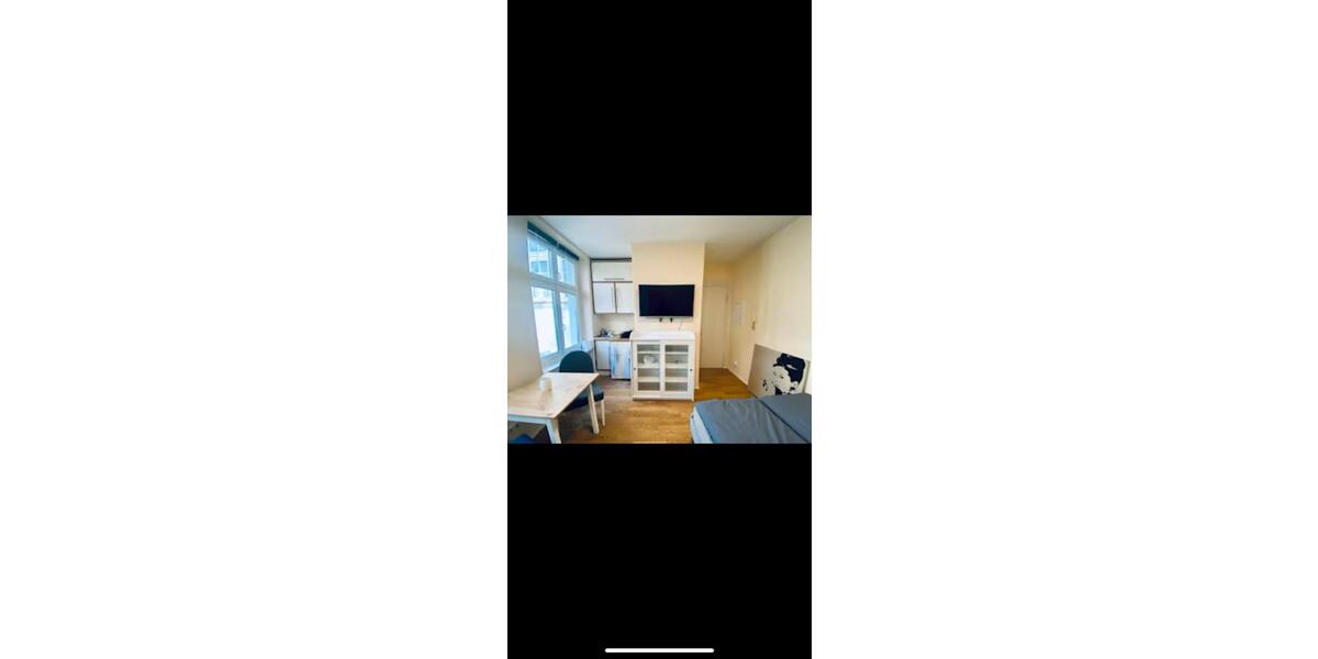 Wohnen auf Zeit Düsseldorf Pempelfort - 1 Zimmer, 20 m&sup2;, 1.085&euro; | Angebot:23794518