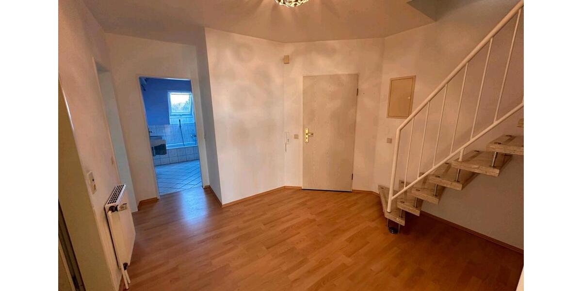 Maisonettenwohnung Rastede - 3 Zimmer, 94 m&sup2;, 1.140&euro; | Angebot:25945766