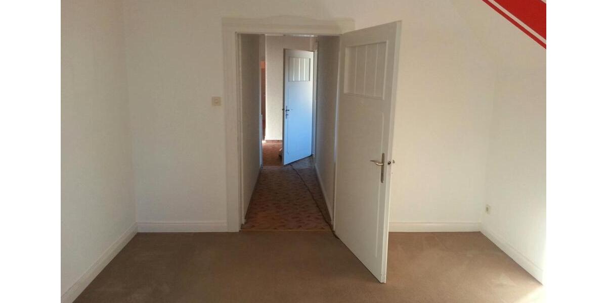 Etagenwohnung Weste - 5 Zimmer, 98 m&sup2;, 670&euro; | Angebot:26050383