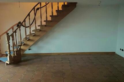 Charmante Maisonette-Wohnung in Holt- Top Lage! 4 zimmer