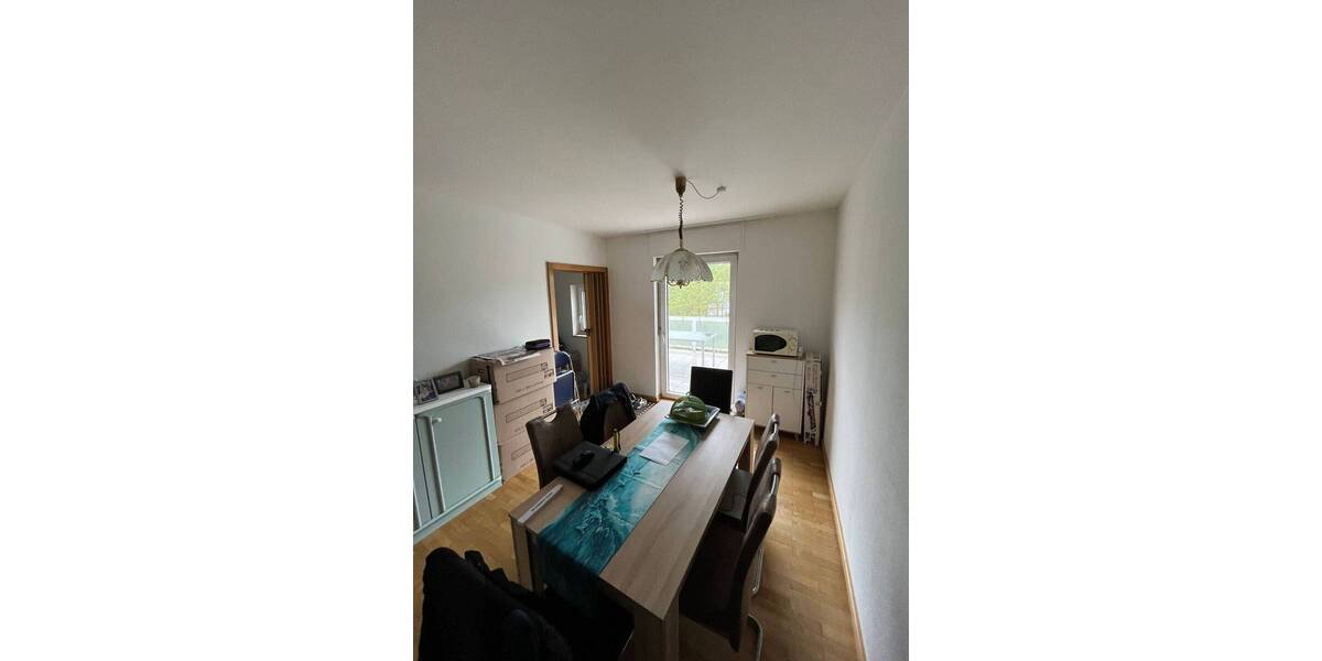 Etagenwohnung Saarbrücken Scheidt - 3 Zimmer, 90 m&sup2;, 720&euro; | Angebot:26451023