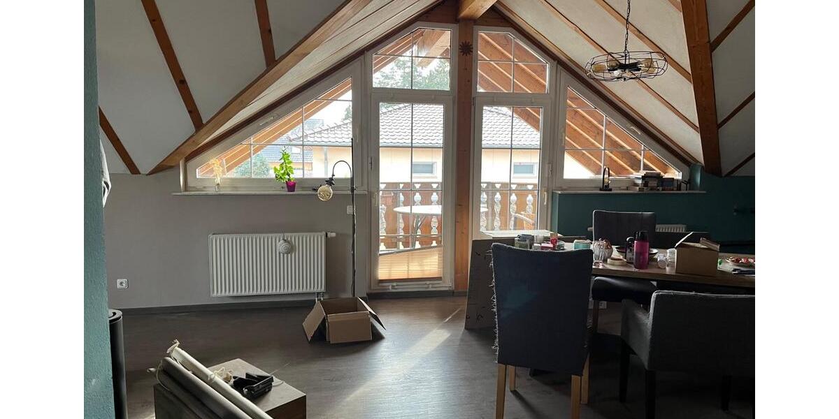 Dachgeschoßwohnung Neuenhagen bei Berlin - 3 Zimmer, 95 m&sup2;, 1.500&euro; | Angebot:25081599