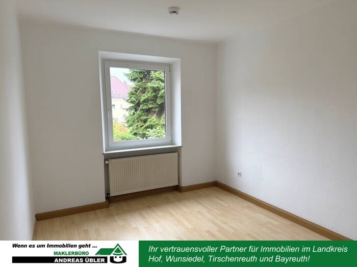 Etagenwohnung Selb - 3 Zimmer, 74 m&sup2;, 490&euro; | Angebot:23733432