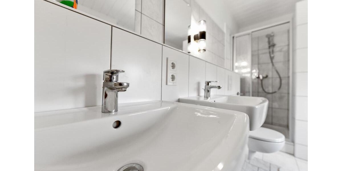 Hochparterre Falkensee - 12 Zimmer, 218 m&sup2;, 23&euro; | Angebot:26613286