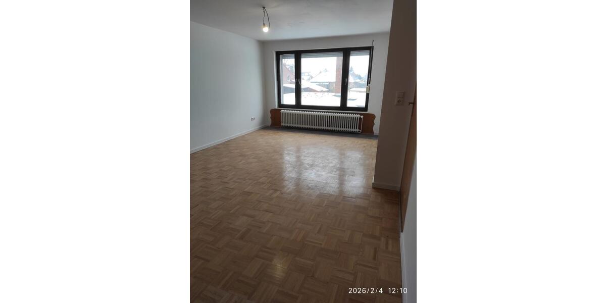 Dachgeschoßwohnung Oldenburg Alexandersfeld - 1 Zimmer, 40 m&sup2;, 800&euro; | Angebot:24895805