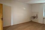 Dachgeschoßwohnung Sankt Ingbert - 3 Zimmer, 80 m&sup2;, 700&euro; | Angebot:26463375