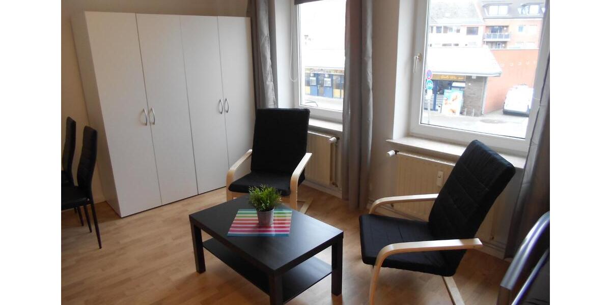 Etagenwohnung Neumünster - 2 Zimmer, 65 m&sup2;, 900&euro; | Angebot:23689350
