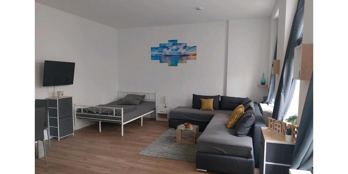 Schöne Möbelierte 1 Raumwohnung 1 zimmer