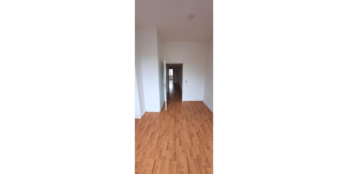 Etagenwohnung Bremerhaven Mitte - 4 Zimmer, 138 m&sup2;, 828&euro; | Angebot:22093029
