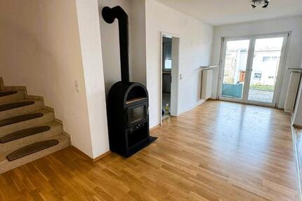 Wohnung Maßbach - 5 Zimmer, 146 m&sup2;, 1.250&euro; | Angebot:25965571