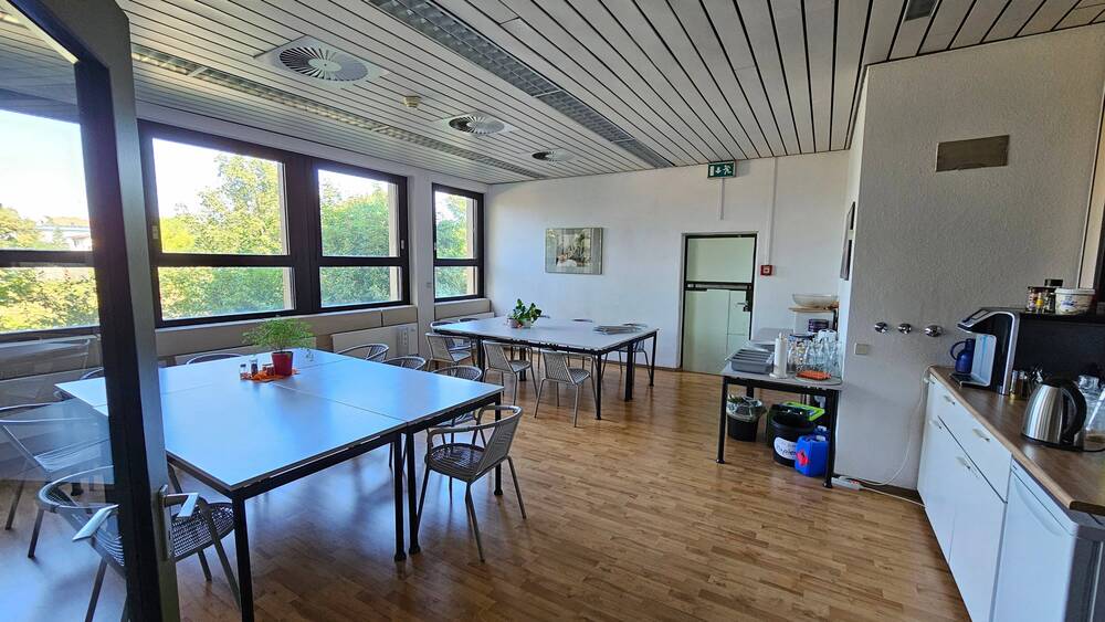 Gewerbeobjekt Freiburg im Breisgau St. Georgen - 1 Zimmer, 736 m&sup2;, 6.350&euro; | Angebot:25746096