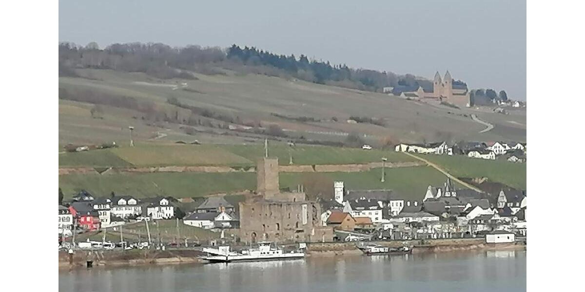 Dachgeschoßwohnung Bingen am Rhein - 2 Zimmer, 104 m&sup2;, 1.050&euro; | Angebot:26267774