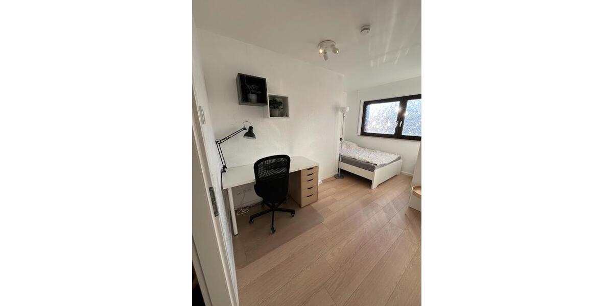 Etagenwohnung Bonn Gielgen - 2 Zimmer, 47 m&sup2;, 725&euro; | Angebot:25220377