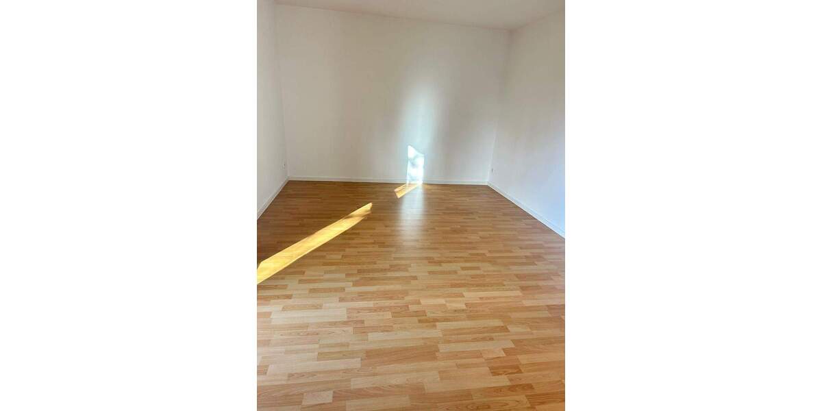 Etagenwohnung Chemnitz Reichenbrand - 2 Zimmer, 69 m&sup2;, 550&euro; | Angebot:26308874