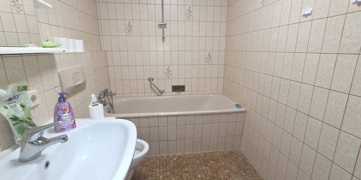 Etagenwohnung Bad Kissingen - 2 Zimmer, 67 m&sup2;, 610&euro; | Angebot:26787540