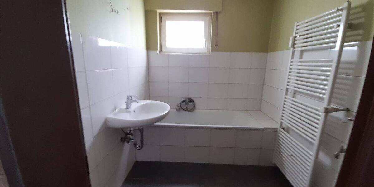 Etagenwohnung Wickede (Ruhr) Wickede - 3 Zimmer, 79 m&sup2;, 474&euro; | Angebot:26824858