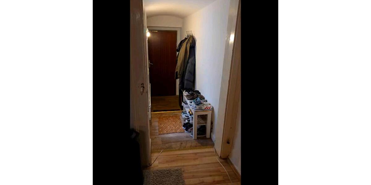 Etagenwohnung Marburg - 3 Zimmer, 65 m&sup2;, 800&euro; | Angebot:27628748