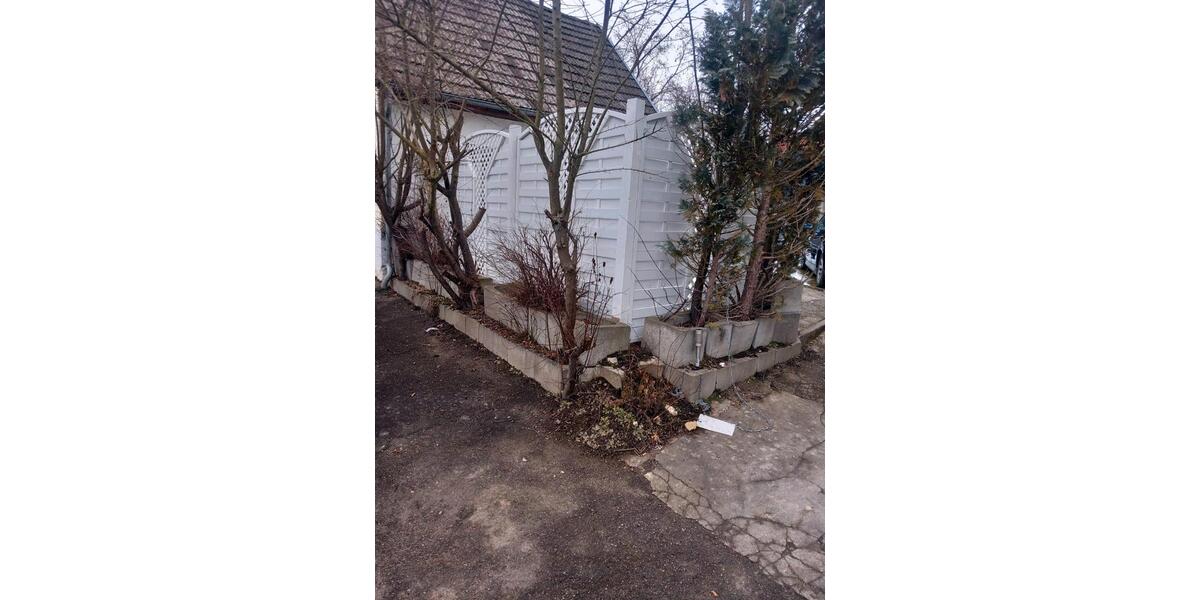 Einfamilienhaus Laichingen - 7 Zimmer, 159 m&sup2;, 1.700&euro; | Angebot:25055511