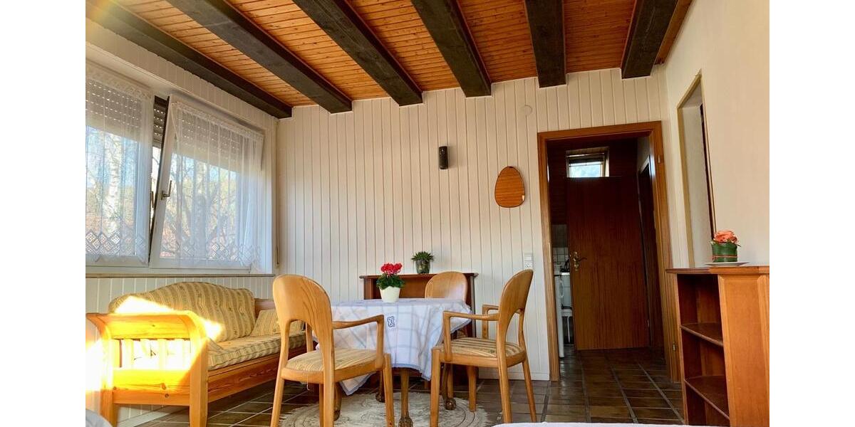 1.5 Zi Dachgeschoss Wohnung im Grünen 1.5 zimmer