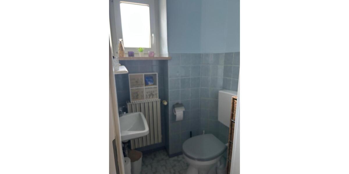 Erdgeschoßwohnung Hof Altstadt - 3 Zimmer, 87 m&sup2;, 560&euro; | Angebot:24860776