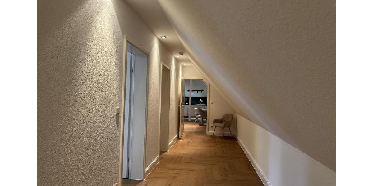 Wohnen auf Zeit Recklinghausen - 3 Zimmer, 90 m&sup2;, 1.800&euro; | Angebot:24308325