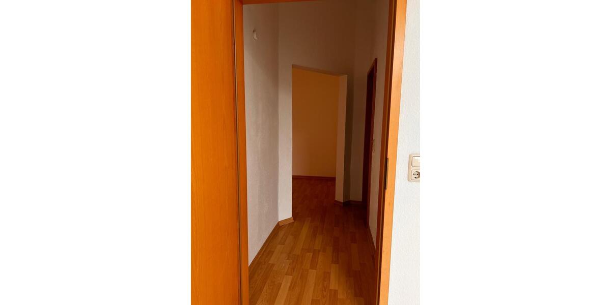 Etagenwohnung Altenburg - 2.5 Zimmer, 81 m&sup2;, 487&euro; | Angebot:24866237