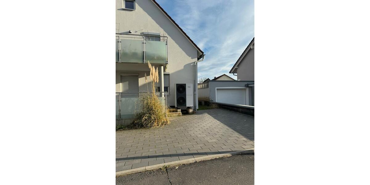 Erdgeschoßwohnung Oedheim - 2.5 Zimmer, 85 m&sup2;, 900&euro; | Angebot:26620994