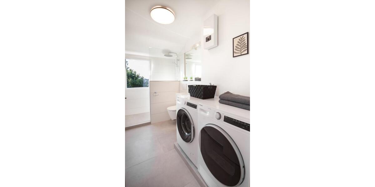 Wohnen auf Zeit Düsseldorf Stadtbezirk 6 - 3 Zimmer, 90 m&sup2;, 1.800&euro; | Angebot:25883863