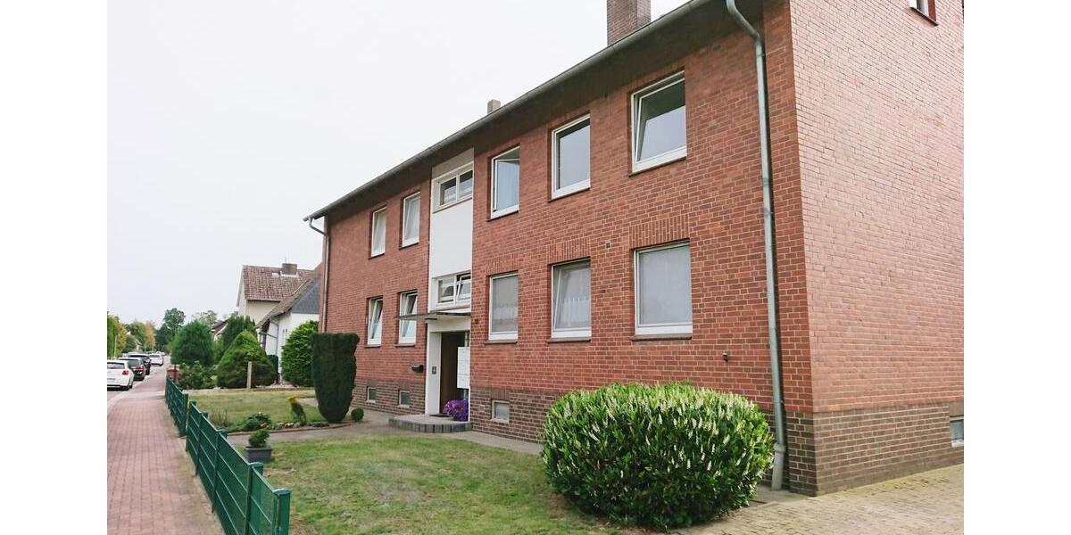 Dachgeschoßwohnung Uetze - 3 Zimmer, 80 m&sup2;, 545&euro; | Angebot:25825453