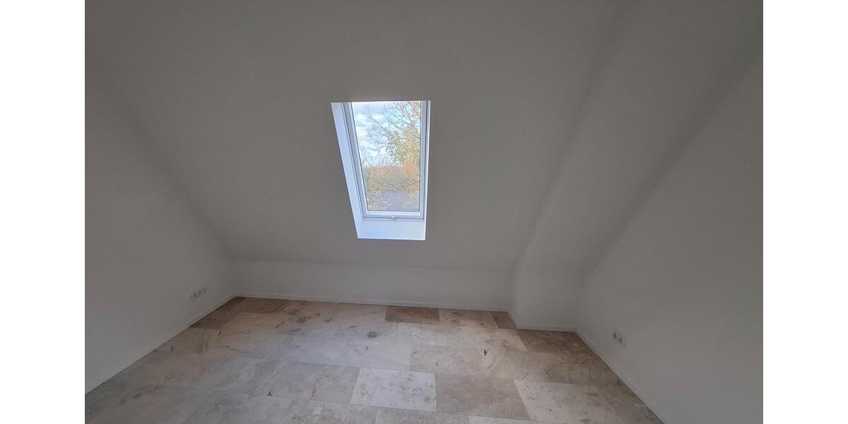 Dachgeschoßwohnung Goslar Jürgenohl - 5 Zimmer, 151 m&sup2;, 1.496&euro; | Angebot:24455960