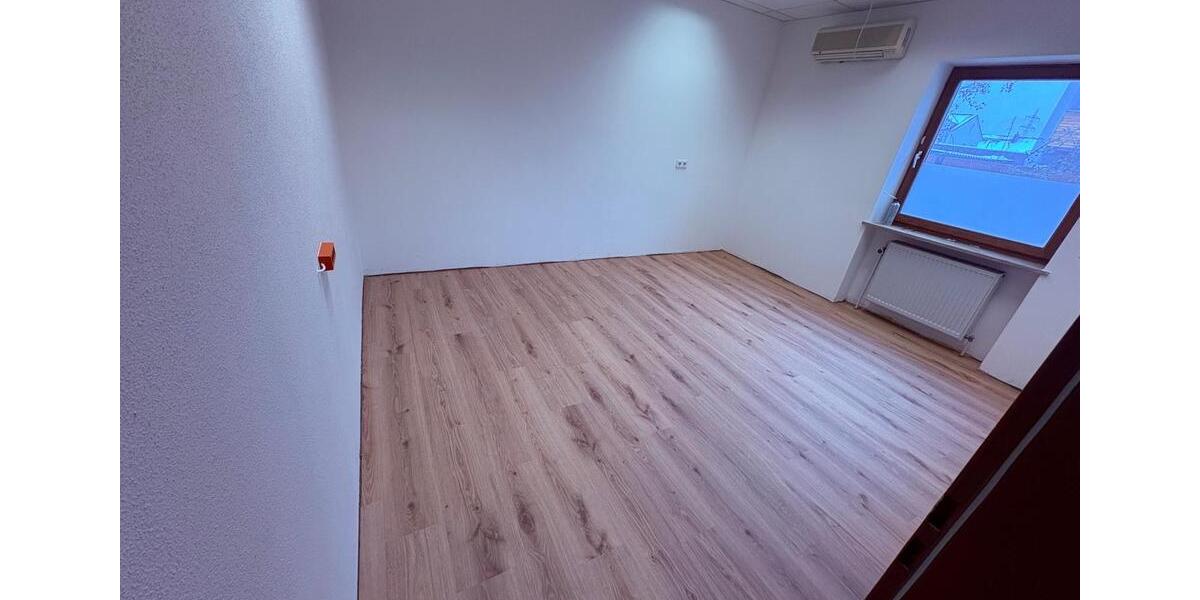 Gewerbeobjekt Lenting - 1.690&euro; | Angebot:25982661