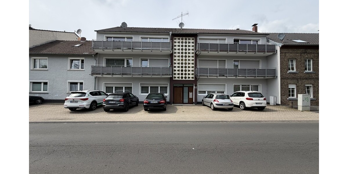 Moderne 4-Zimmer-Dachgeschosswohnung mit 2 Balkonen - Dachgeschoßwohnung Königswinter | Angebot:26765096