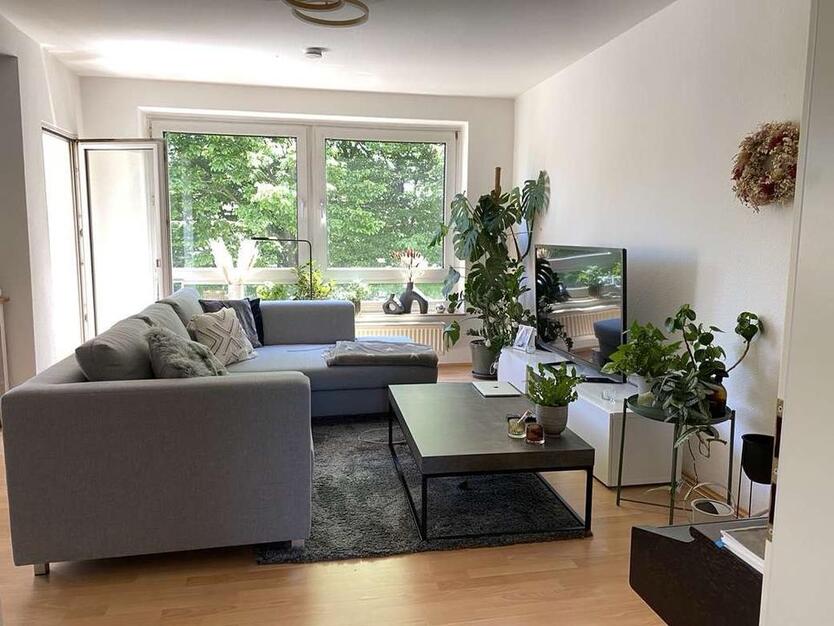 3 Zi, 77 qm, DG, AC-West im Grünen zum 1.12.25 , Balkon, Keller zimmer