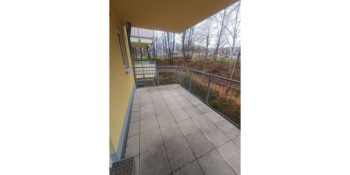 Etagenwohnung Zwickau Niederplanitz - 2 Zimmer, 63 m&sup2;, 499&euro; | Angebot:26170930