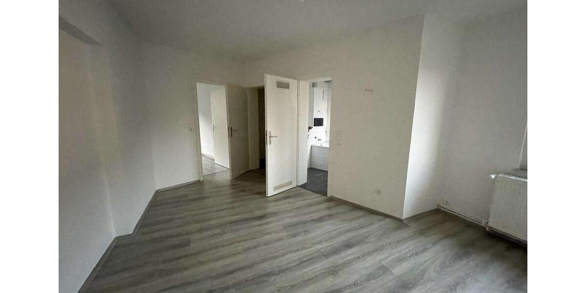 Etagenwohnung Oberhausen Osterfeld - 2 Zimmer, 60 m&sup2;, 480&euro; | Angebot:26165408