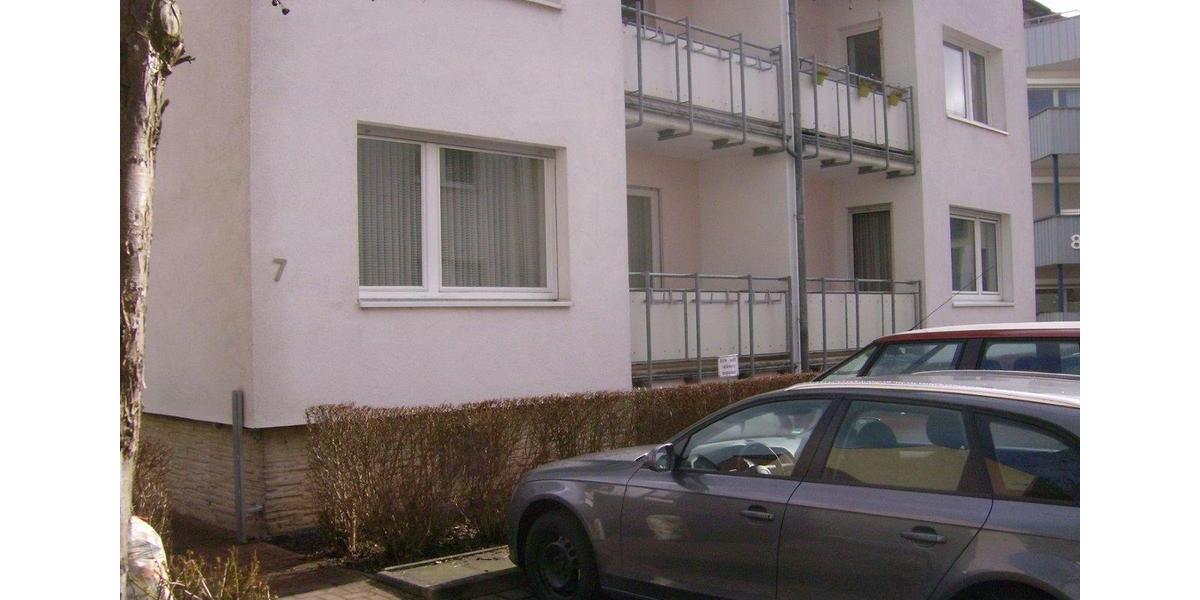 Hochparterre Hameln - 3 Zimmer, 76 m&sup2;, 640&euro; | Angebot:26614336