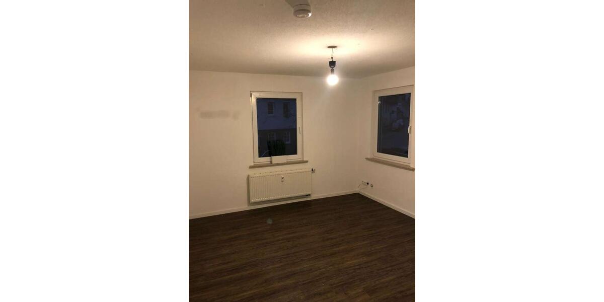 Etagenwohnung Oedheim - 3 Zimmer, 70 m&sup2;, 850&euro; | Angebot:25930034