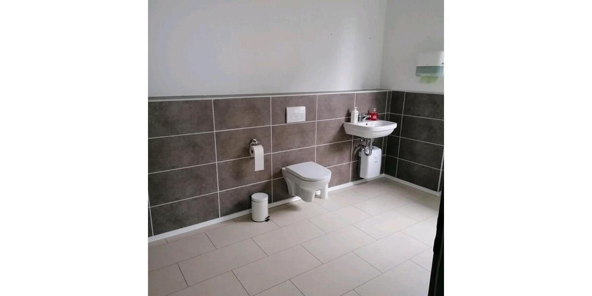 Gewerbeobjekt 42651 Solingen 198 qm, 4 Parkplätze sofort frei zimmer