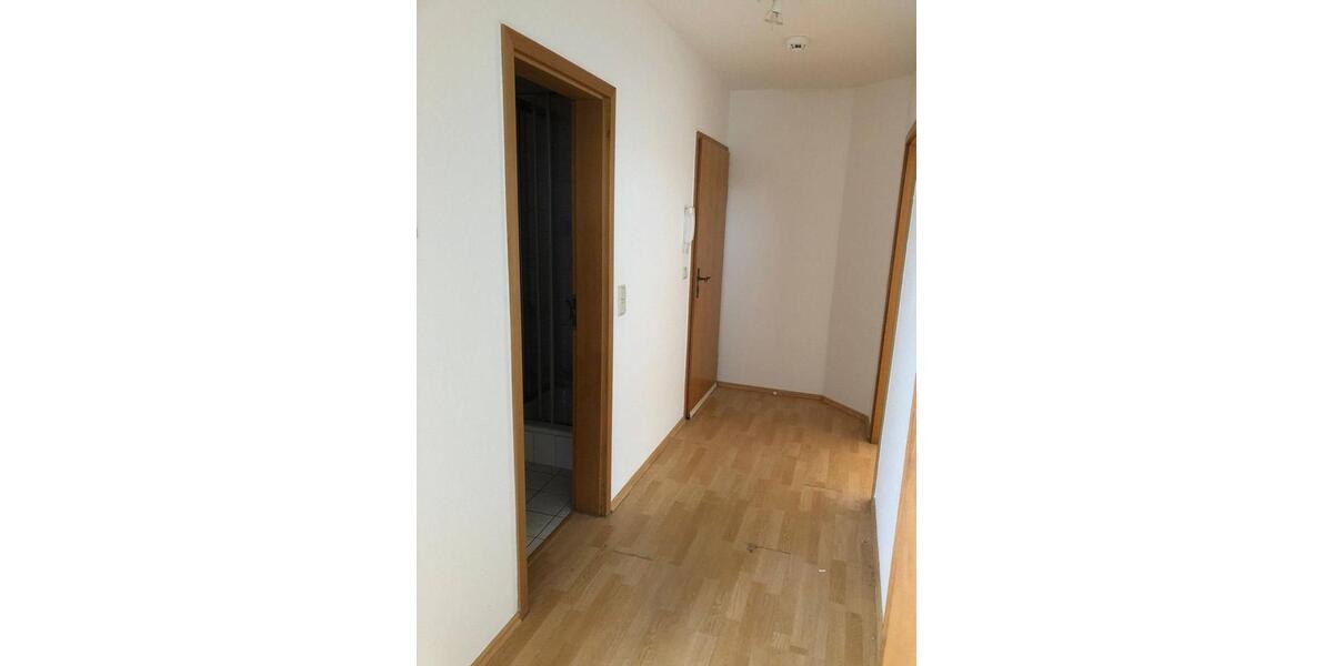 Dachgeschoßwohnung Oschersleben (Bode) - 3 Zimmer, 80 m&sup2;, 560&euro; | Angebot:24422821