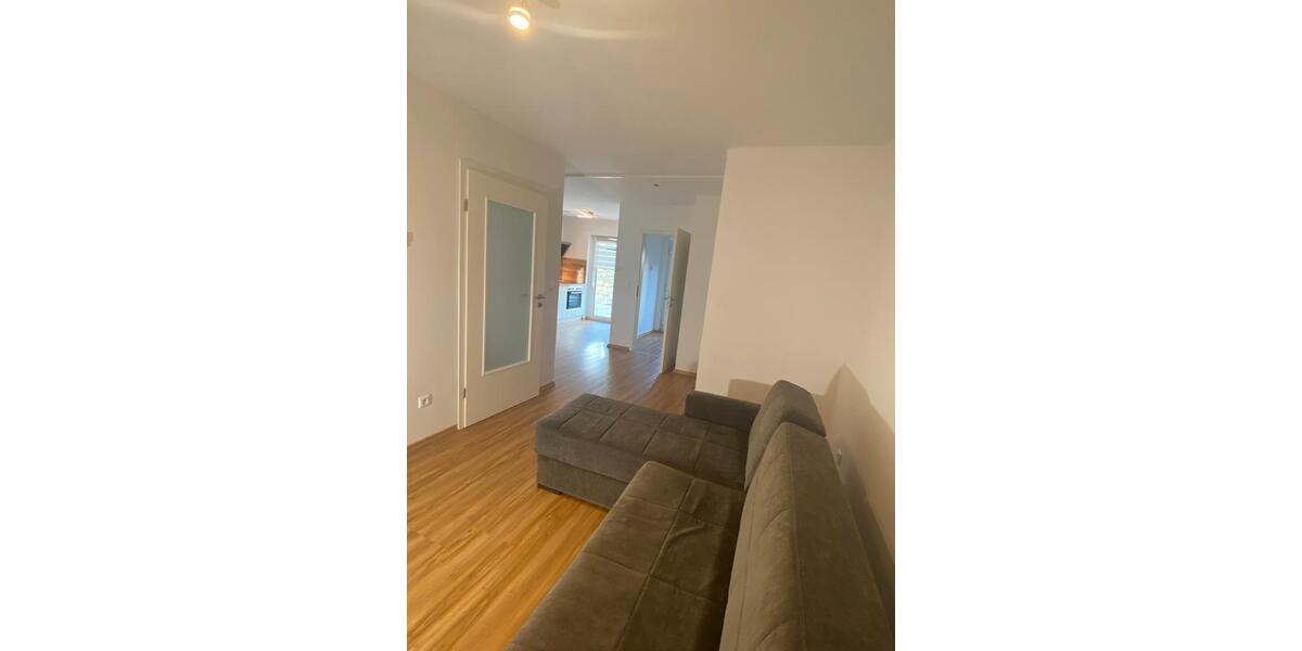 Etagenwohnung Mengkofen - 2 Zimmer, 55 m&sup2;, 850&euro; | Angebot:26378223