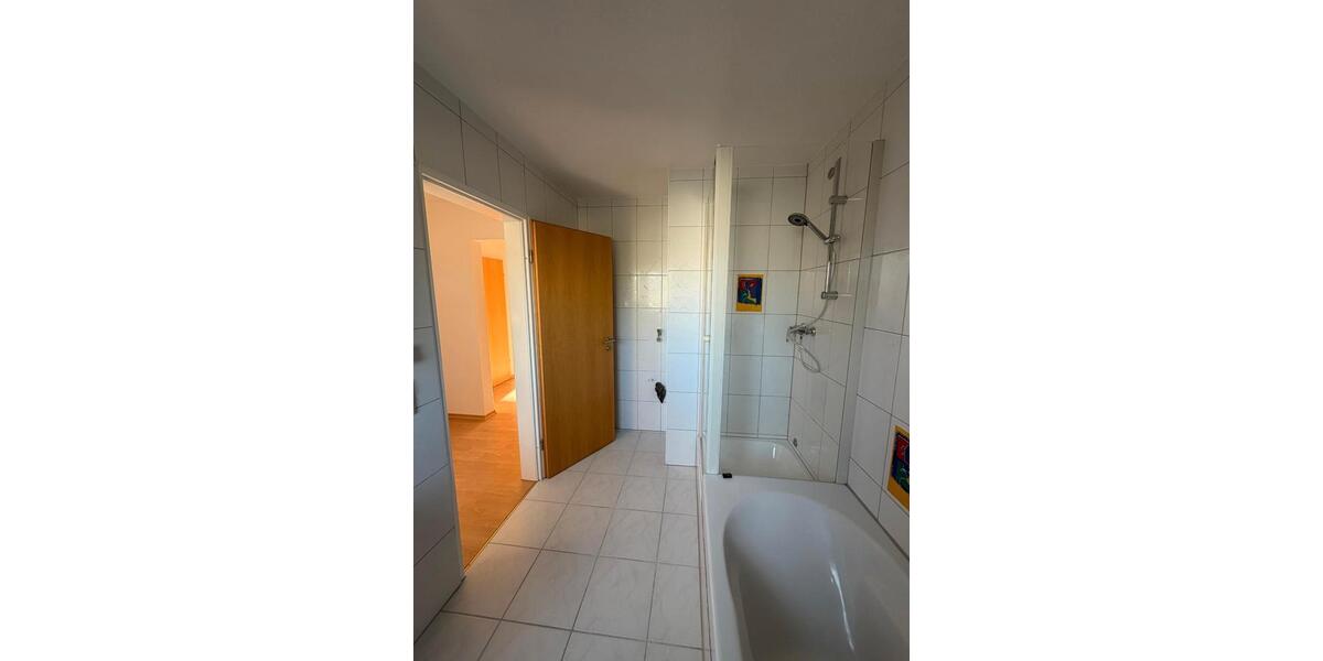 Etagenwohnung Nattheim - 4 Zimmer, 100 m&sup2;, 980&euro; | Angebot:26633811