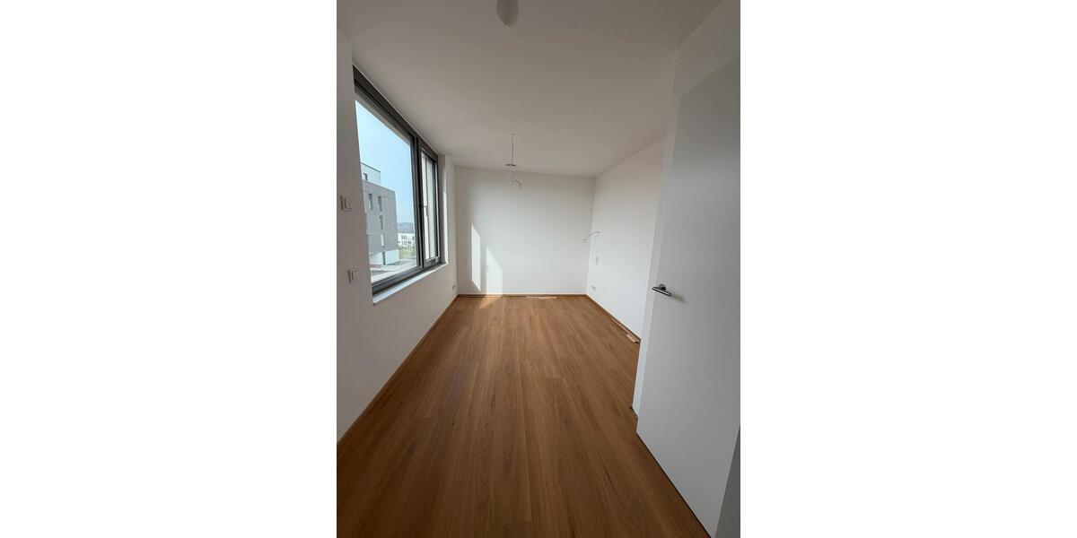 Maisonettenwohnung Saarbrücken Malstatt - 5 Zimmer, 120 m&sup2;, 1.760&euro; | Angebot:26224525