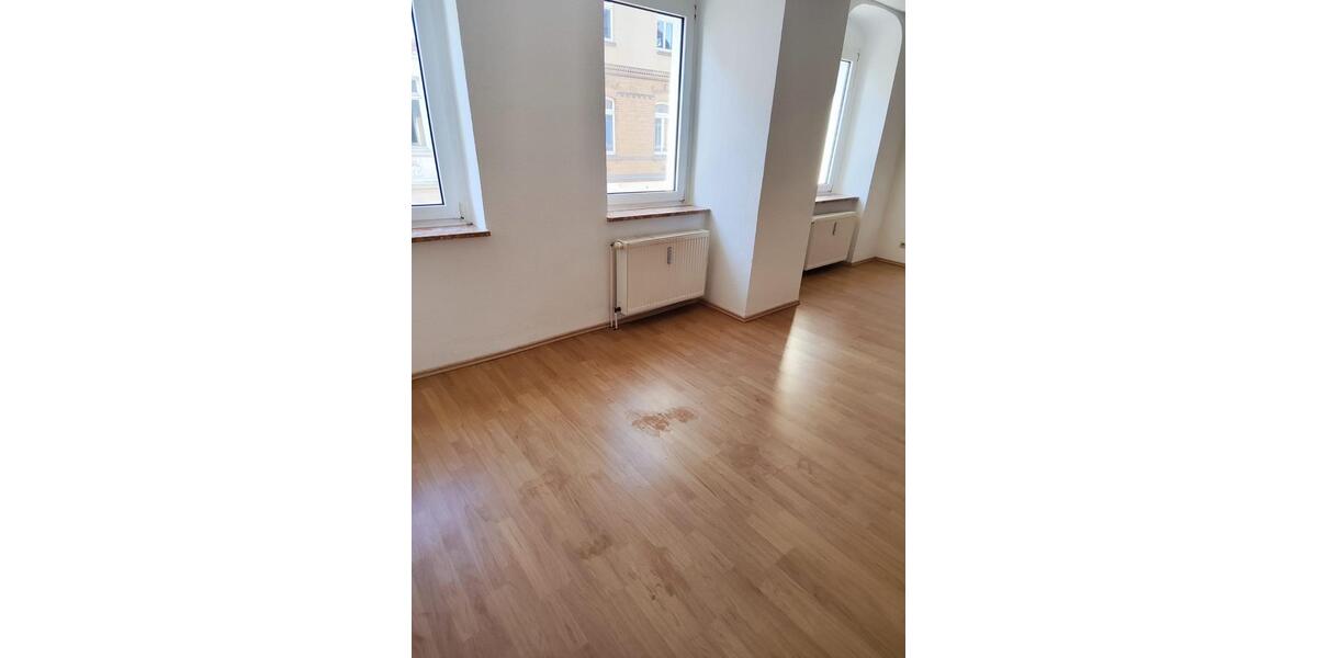 Etagenwohnung Hettstedt - 3 Zimmer, 96 m&sup2;, 500&euro; | Angebot:25710695