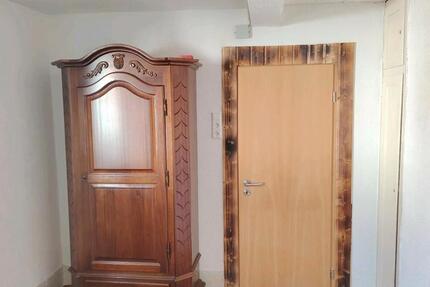 Wohnen auf Zeit Trossingen - 1 Zimmer, 10 m&sup2;, 220&euro; | Angebot:25400484