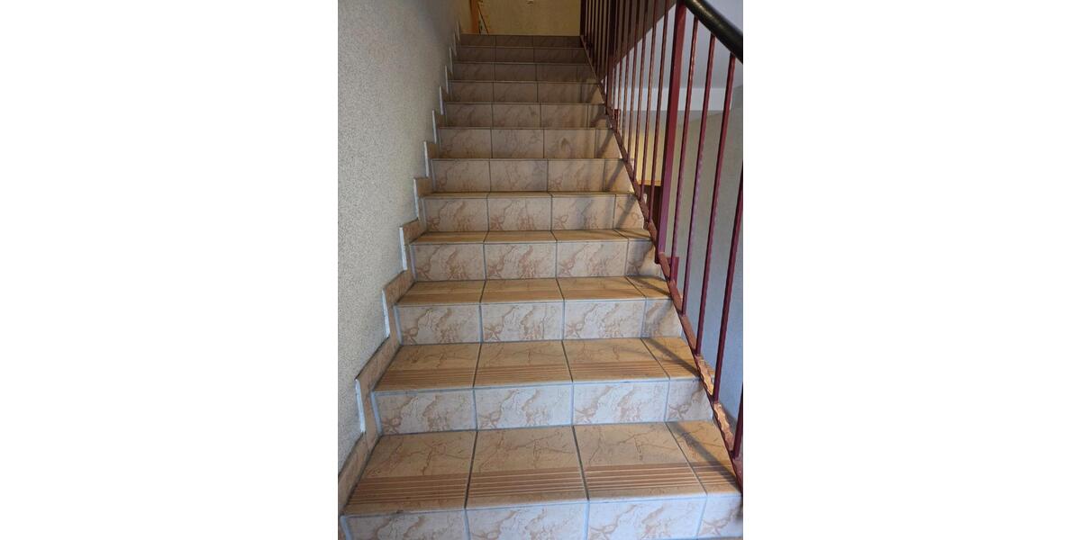 Dachgeschoßwohnung Forst (Lausitz) - 1 Zimmer, 60 m&sup2;, 360&euro; | Angebot:24962955