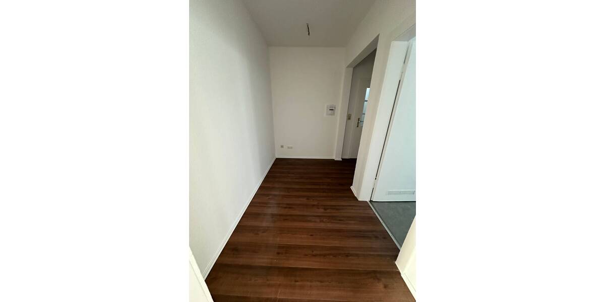 Etagenwohnung Wilhelmshaven Innenstadt - 2 Zimmer, 68 m&sup2;, 415&euro; | Angebot:25696197