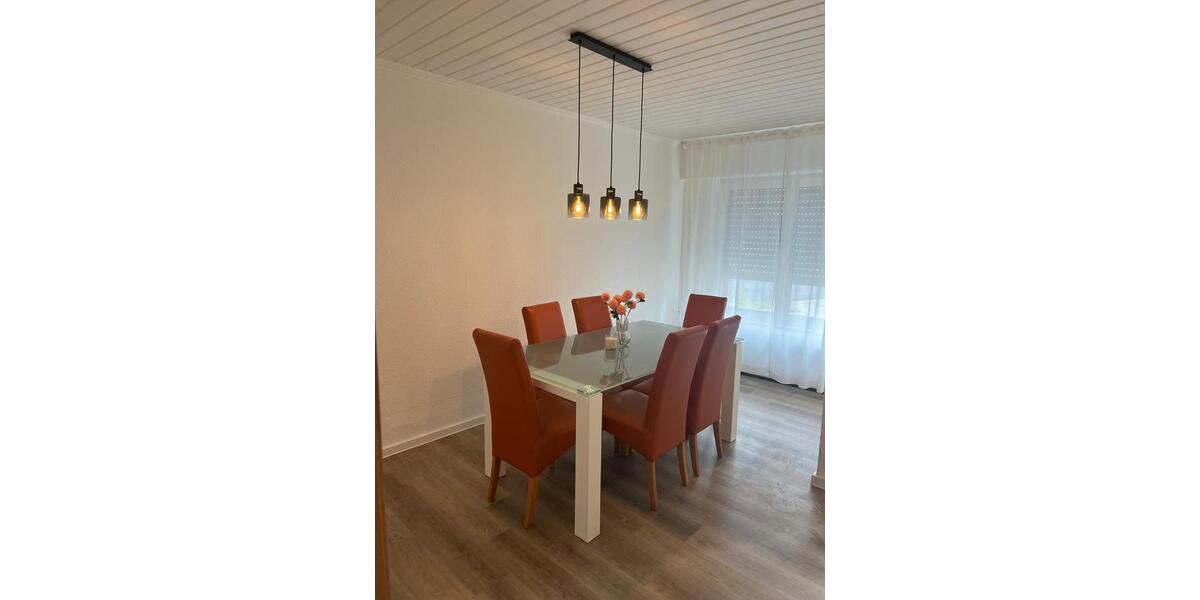 Gepflegte Monteurunterkunft in Bergheim-Beste Lage & faire Preise 4 zimmer